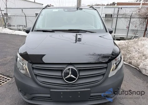 2023 Mercedes-Benz Metris из США, поврежденный, VIN W1WV0FEY2P4332245